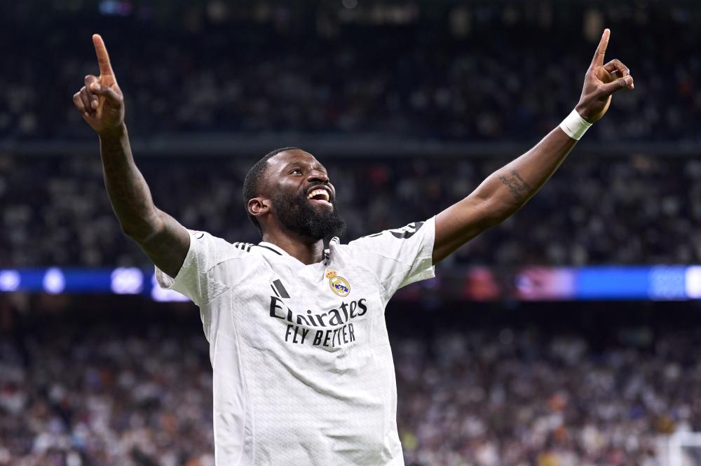 斯尼续约 斯尼续约